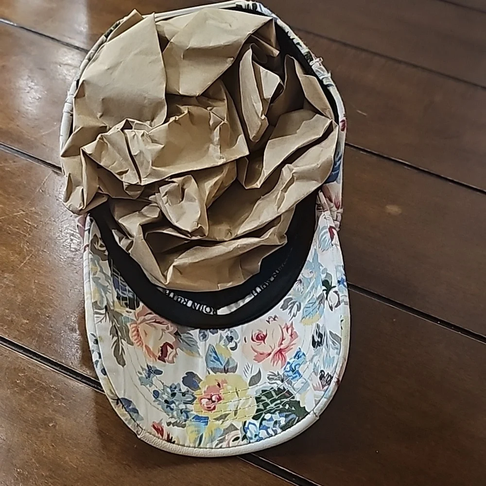 Robin Ruth cap - Picture 6 of 9